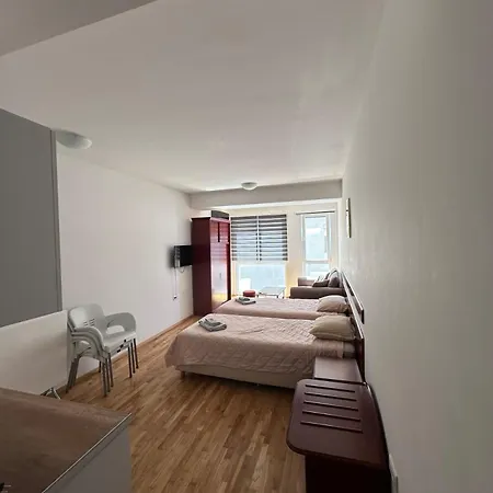 אוהריד Apartments Nora מראה חיצוני תמונה