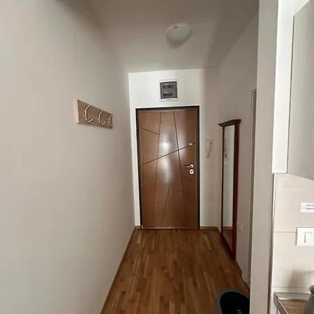 אוהריד Apartments Nora מראה חיצוני תמונה