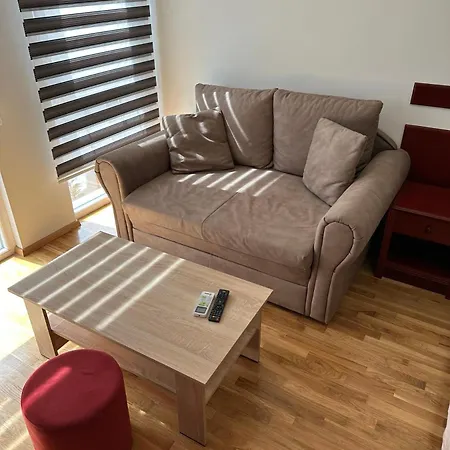 אוהריד Apartments Nora מראה חיצוני תמונה