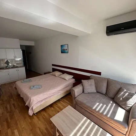 אוהריד Apartments Nora מראה חיצוני תמונה